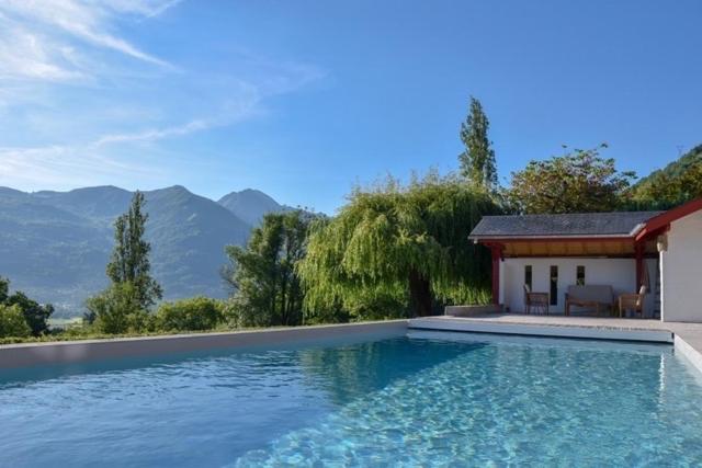 Le Chalet Des Pyrenees St Savin Saint-Savin  Exterior photo